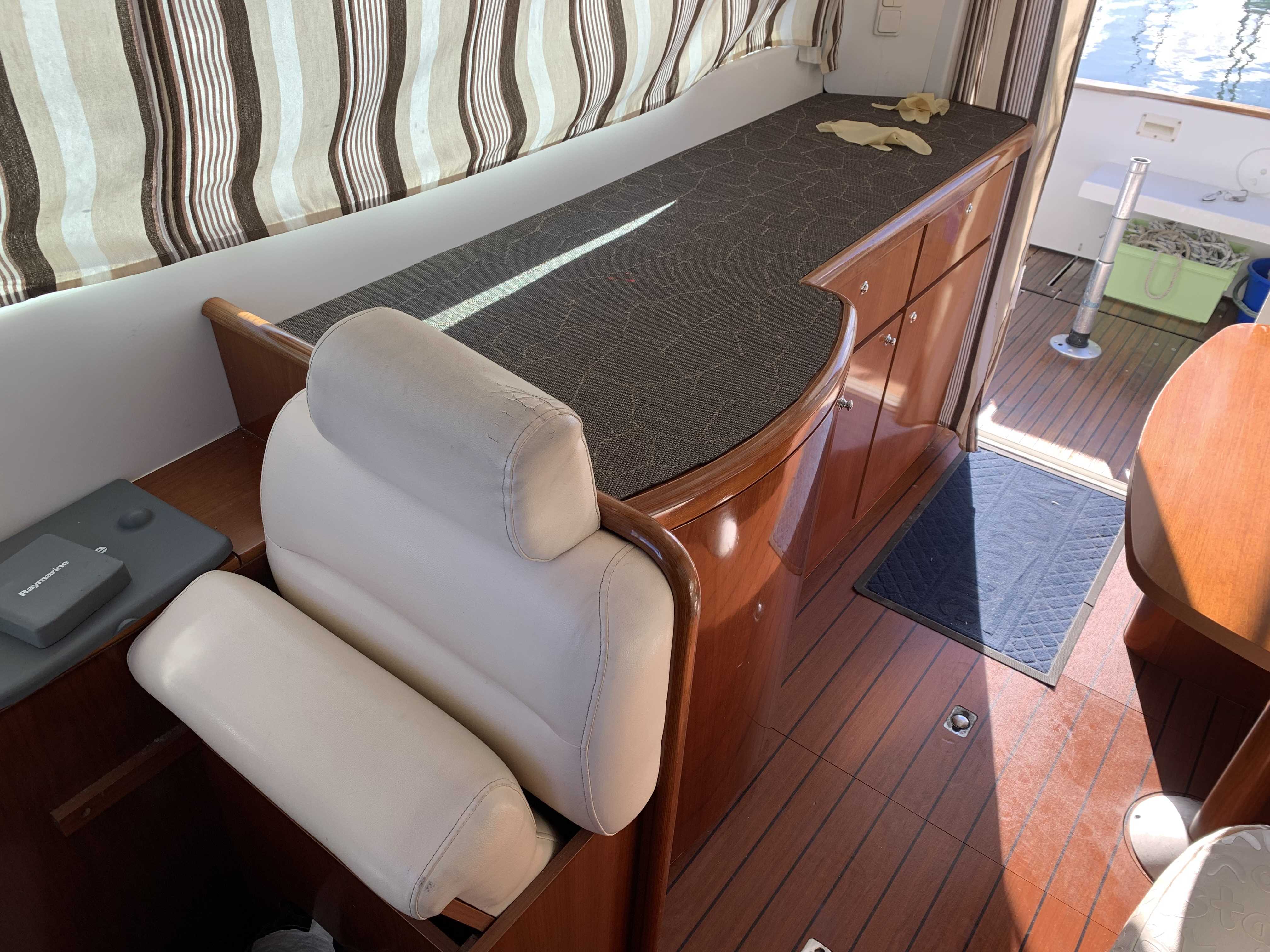 slider 1 Beneteau Antares 980